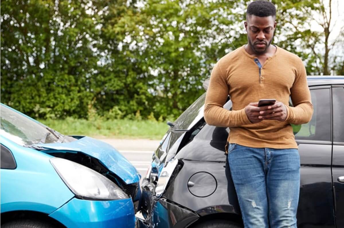 What driving with an expired driver’s licence card means for your insurance