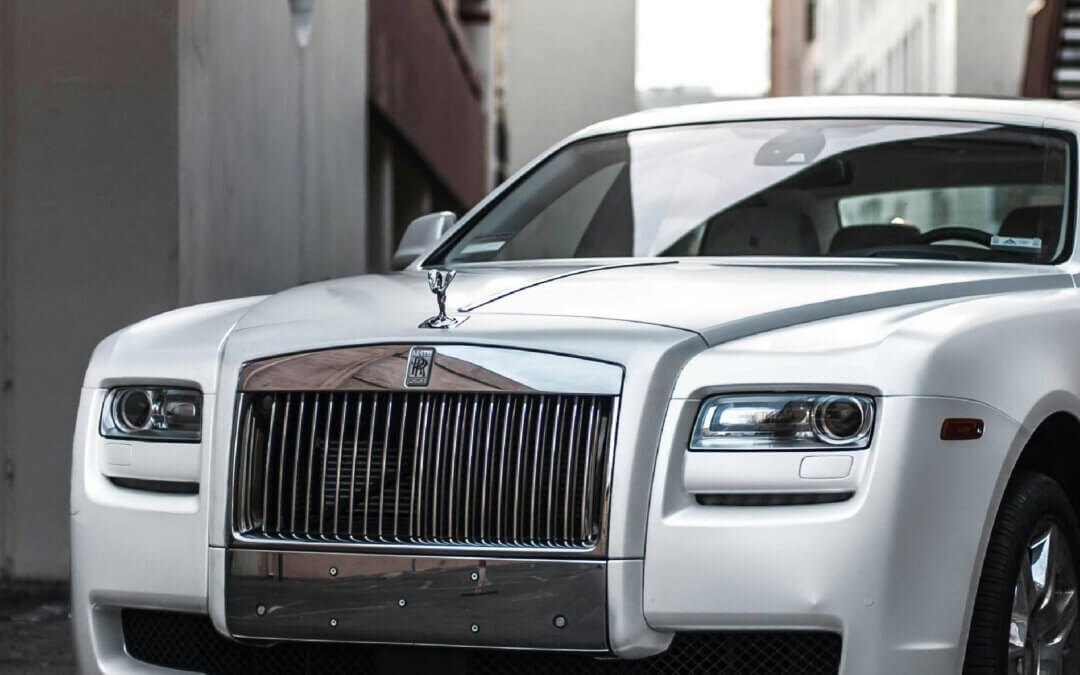 Safeguarding Luxury Rides: An Insurance Guide